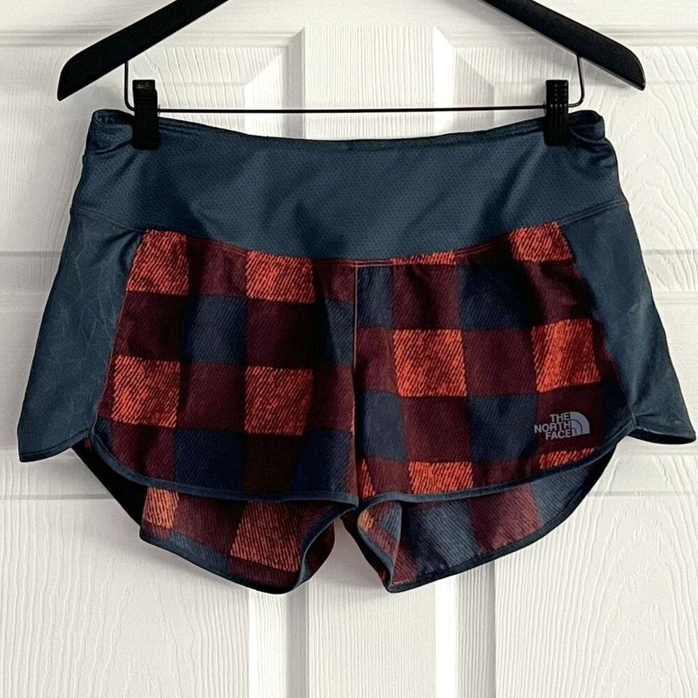 The North Face flash dry women athletic running shorts size M